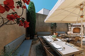 Zacosta Villa Hotel