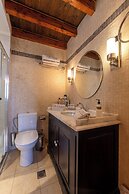 Zacosta Villa Hotel