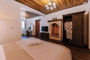 Zacosta Villa Hotel