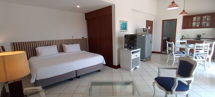Travelers Apartamentos & Suites Castellón de Juanambú