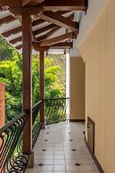 Travelers Apartamentos & Suites Castellón de Juanambú