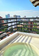 Travelers Apartamentos & Suites Castellón de Juanambú