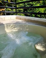 Travelers Apartamentos & Suites Castellón de Juanambú