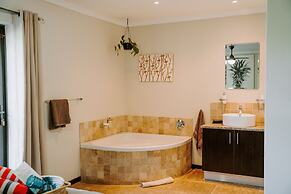 Thunzi Bush Lodge