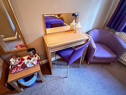 Gwesty Minffordd Hotel