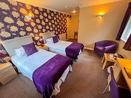 Gwesty Minffordd Hotel