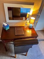 Gwesty Minffordd Hotel