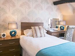 Gwesty Minffordd Hotel