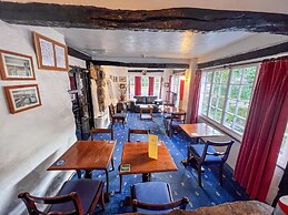 Gwesty Minffordd Hotel