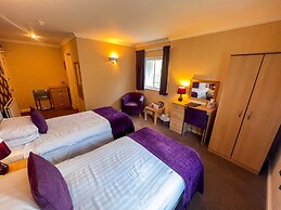 Gwesty Minffordd Hotel