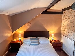 Gwesty Minffordd Hotel