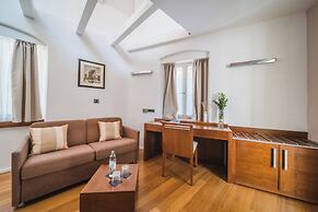 Hotel Vestibul Palace