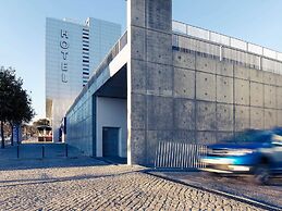 Mercure Lisboa Almada