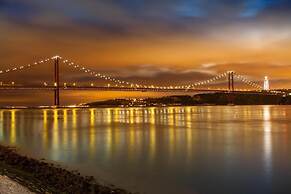 Mercure Lisboa Almada