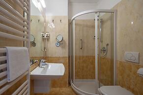 Hotel Savoy Palace - Tonelli Hotels