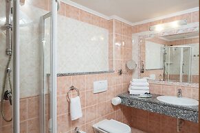 Hotel Savoy Palace - Tonelli Hotels