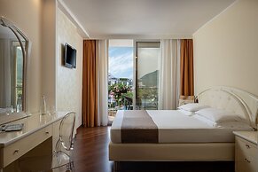 Hotel Savoy Palace - Tonelli Hotels