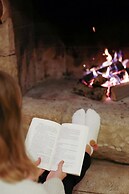 Peninsula Petit Hotel