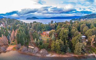 Peninsula Petit Hotel