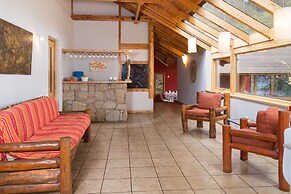 Peninsula Petit Hotel