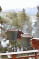 Peninsula Petit Hotel