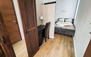 Corvin Point Rooms and Apartments