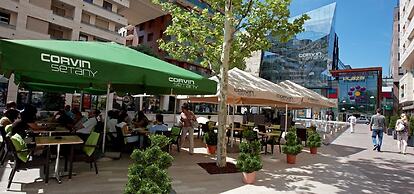 Corvin Point Rooms and Apartments