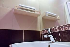 Corvin Point Rooms and Apartments