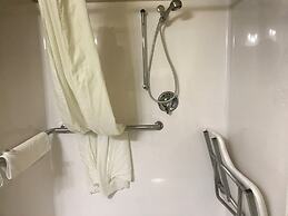 Cobblestone Inn & Suites - Vinton