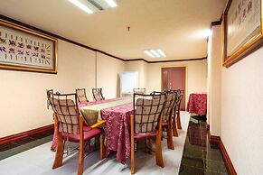 Howard Johnson by Wyndham Toluca