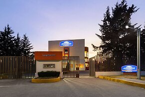 Howard Johnson by Wyndham Toluca