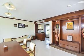 Independence Hotel by Dara