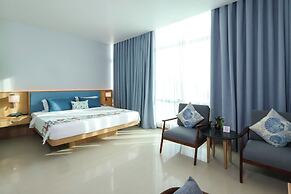 Independence Hotel by Dara