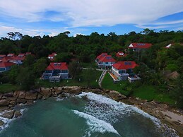 Independence Hotel by Dara