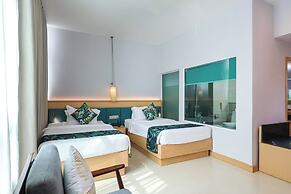 Independence Hotel by Dara