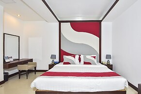 Independence Hotel by Dara