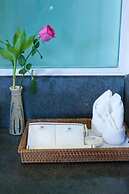 Independence Hotel by Dara