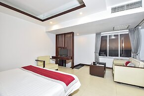 Independence Hotel by Dara