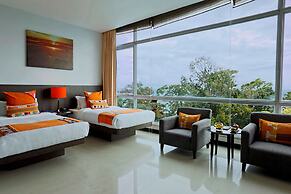 Independence Hotel by Dara