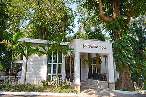 Independence Hotel by Dara