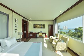 Independence Hotel by Dara