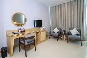 Independence Hotel by Dara