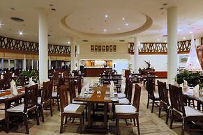 Independence Hotel by Dara