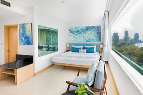 Independence Hotel by Dara