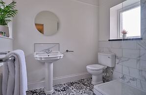 The Mole Resort - Hotel rooms