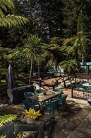 Woodlands Motel & Conference Venue