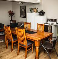 Woodlands Motel & Conference Venue