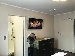 Lake Lodge B&B Rotorua - Adults Only