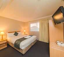 Harbour Sails Motor Inn