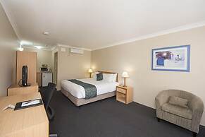 Harbour Sails Motor Inn